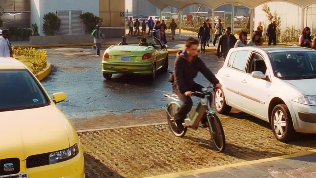 Snow White Live-Action Disaster Outshadows Dragon Ball's Failure: Western Productions Hesitate on Anime Adaptations 8 Dragon ball Evolution